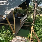 D'artagnan Luxury tent Margouet-Meymes