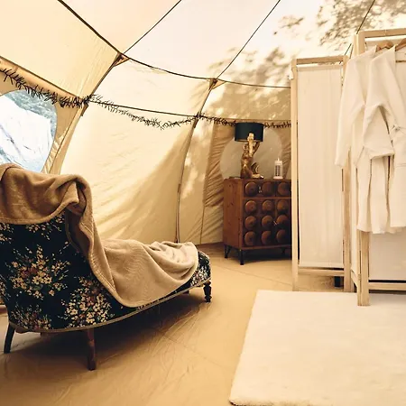 D'artagnan Luxury tent Margouet-Meymes