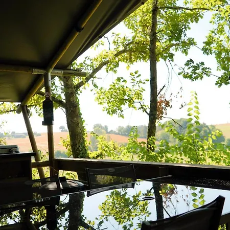 Роскошный шатер D'artagnan Margouet-Meymes