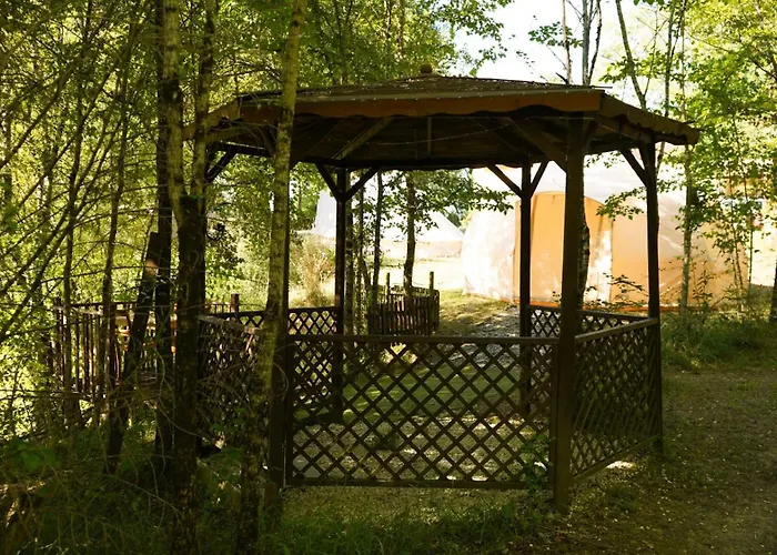 Luxusní stan D'artagnan Margouet-Meymes